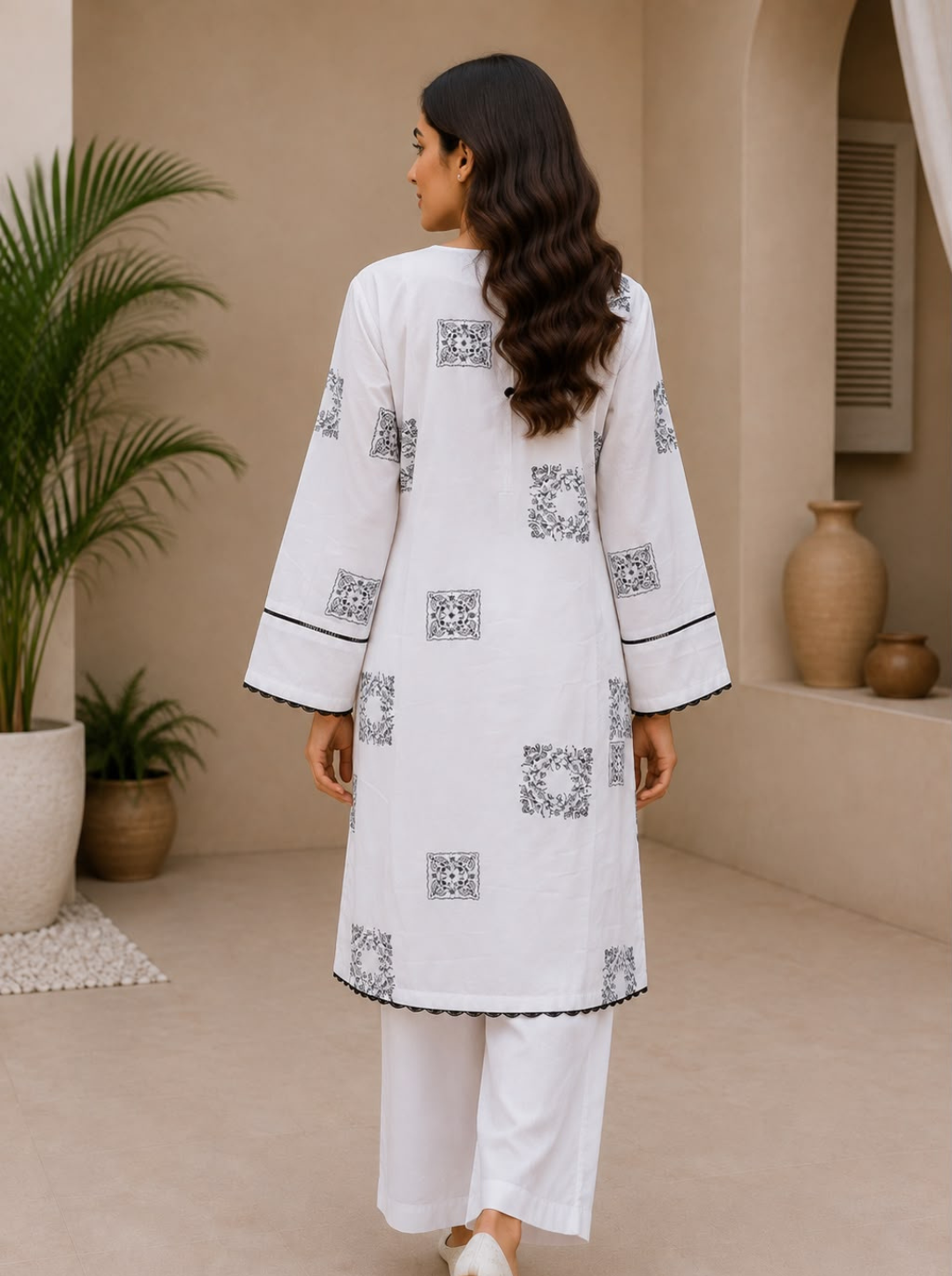 Black & White Printed Lawn 2-Piece
